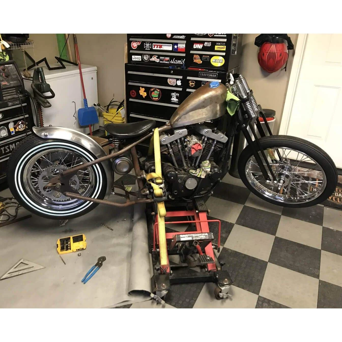 Dimpled Steel Motorcycle Oil Tank For H-D Sportster Big Twin And Universal Choppers 14 Dimpled Steel Motorcycle Oil Tank For H-D Sportster Big Twin And Universal Choppers - Image 14