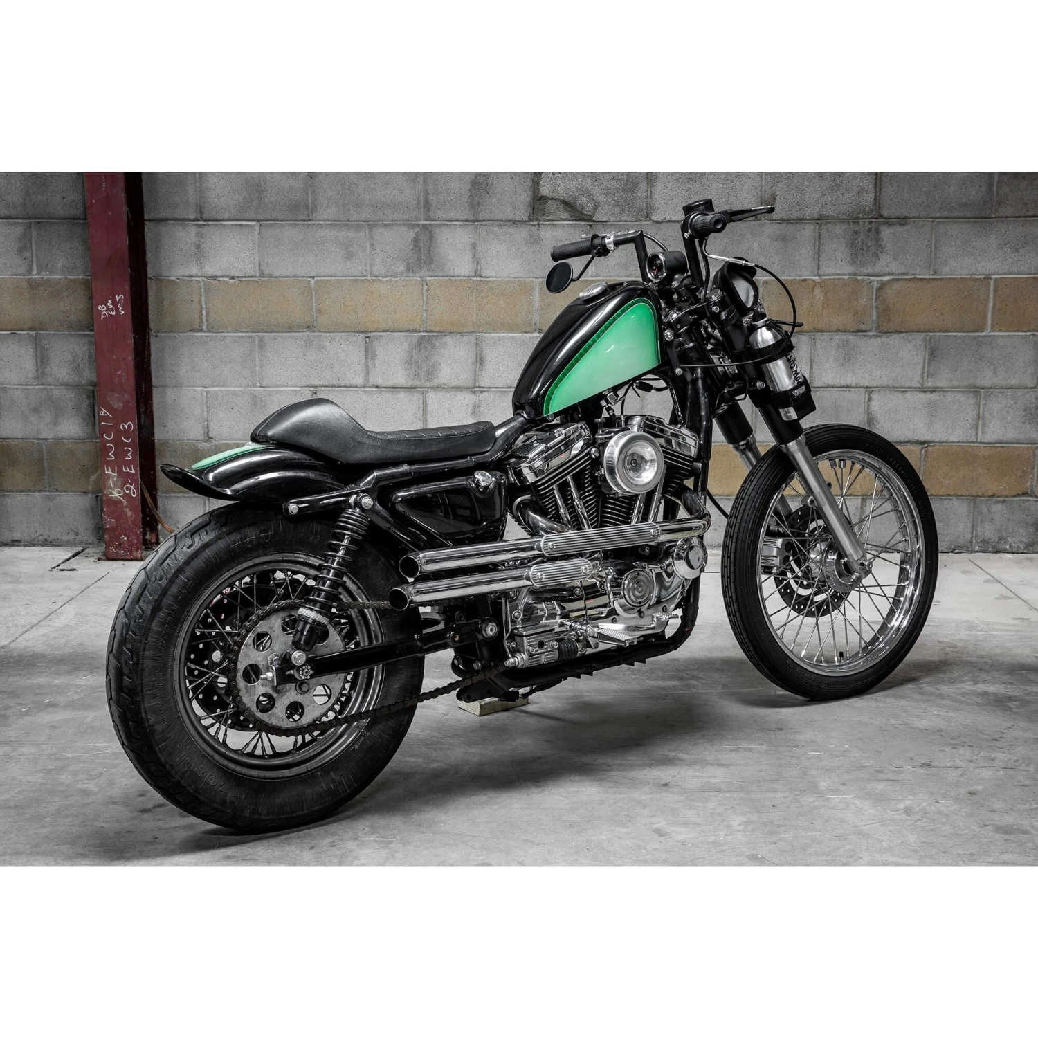 Finned Thread-In Gas Cap For Harley-Davidson 1996 & Later - Polished - Image 14