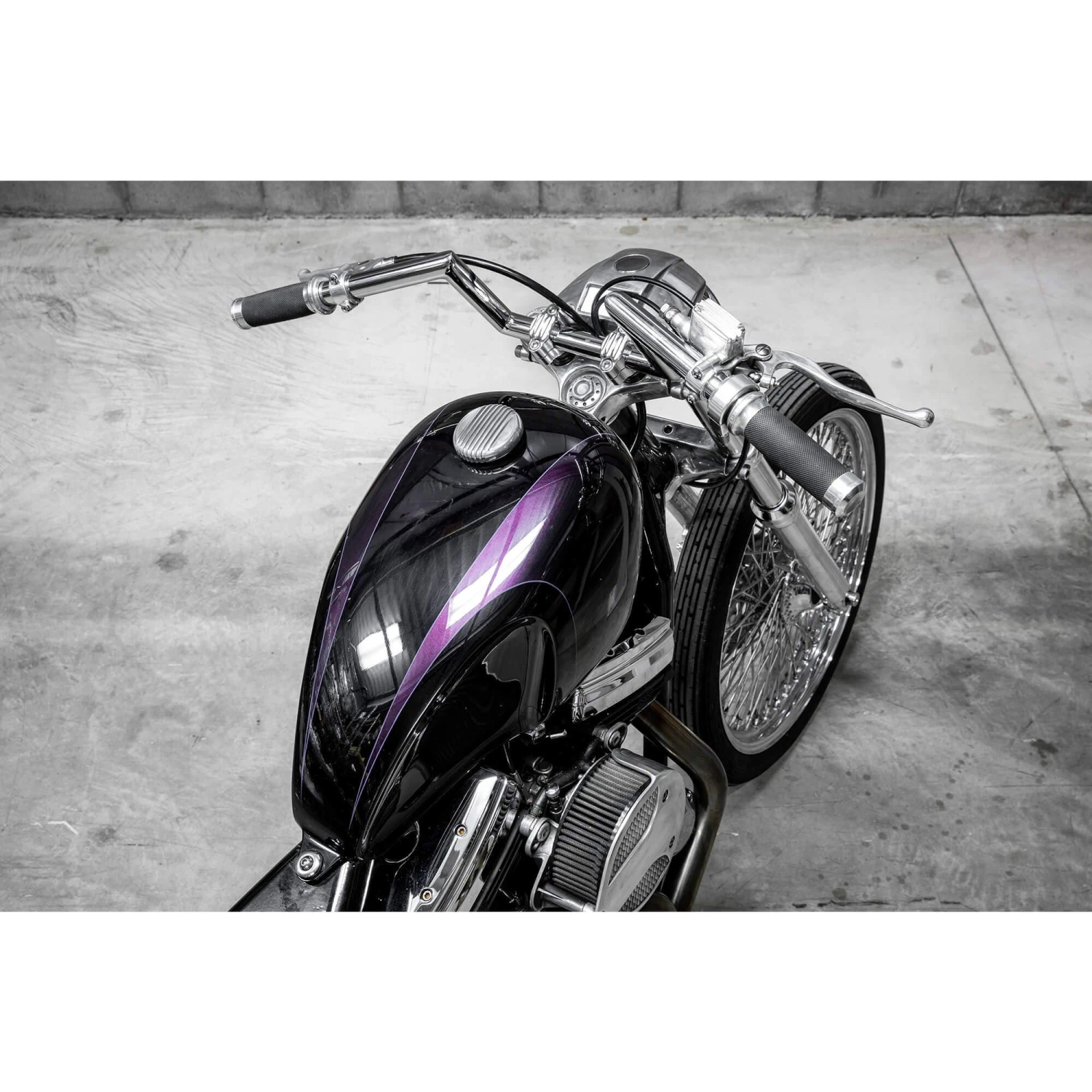 Finned Thread-In Gas Cap For Harley-Davidson 1996 & Later - Polished - Image 12