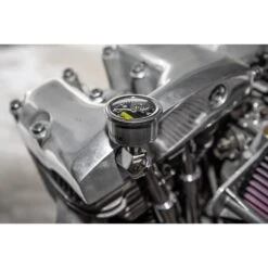 60 Psi Oil Pressure Gauge - Black Face -Motor Parts Hub 010004 lowbrow customs 60 psi oil pressure gauge black face web 2