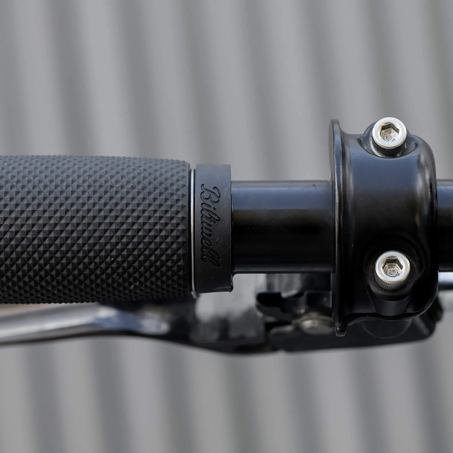 Recoil TPV Grips - Black - 1 Inch 5 Recoil TPV Grips - Black - 1 Inch - Image 5