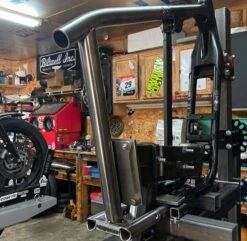 Stamped Metal Shop Signs -Motor Parts Hub Logo Tin Sign Hanging 2